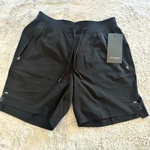 Lululemon License to Train Short 7” LL Pique Linerless LM7APYS - Black Size MED